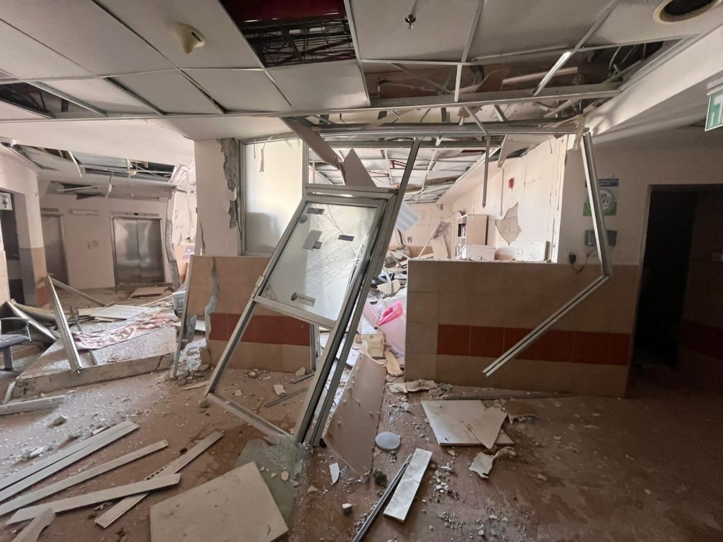 זירת הנפילה אמש בסורוקה. קרדיט: סורוקה