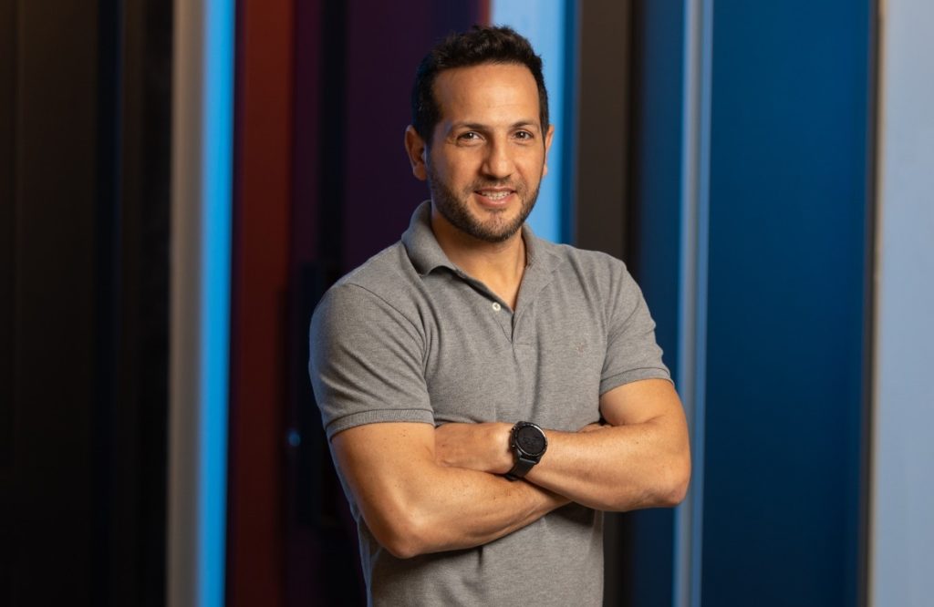 אייל טואג; בתמונה - עומר יתיר