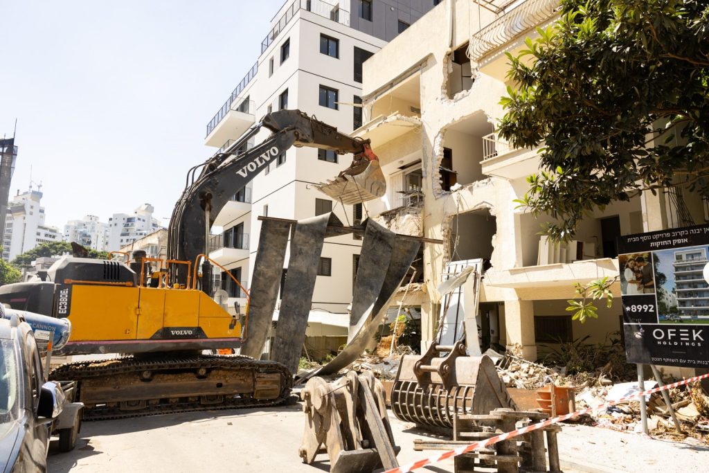 הריסה סוטין 4 של אופק החזקות. קרדיט: גל פליבה