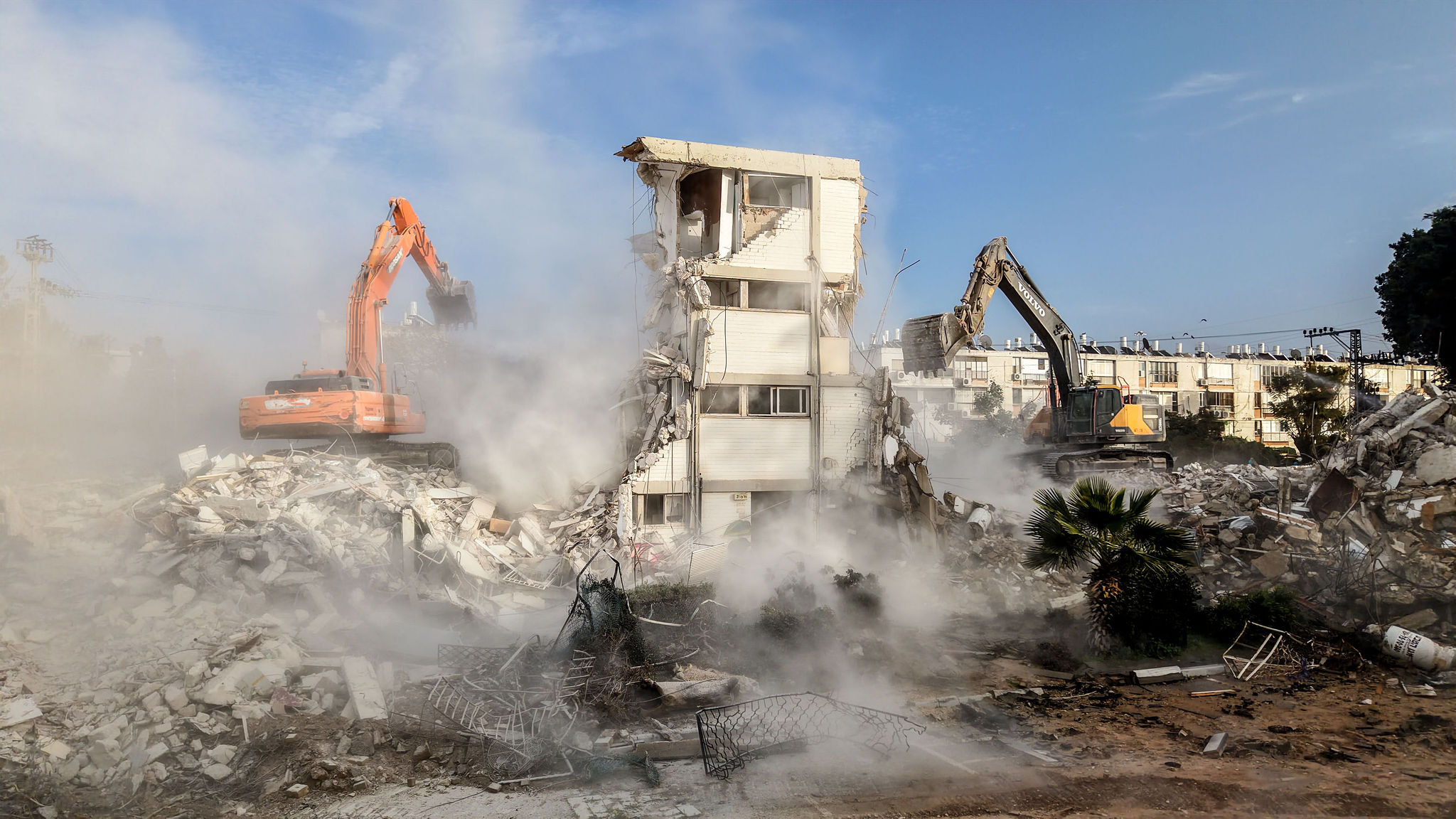 הריסת המבנים ביפו לקראת הקמת פרויקט נחלים של חברת צ.פ. צלם: ינאי אלפסי