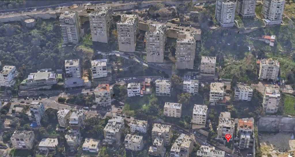 באדיבות החברה