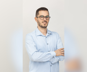 אדיר אסרף; בתמונה - מאור אוחנה, מנכ''ל רשת ייעוץ המשכנתאות ''דרכנו''