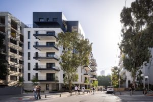 עומרי אמסלם; בתמונה - פרויקט לואי & סמאטס של מטרופוליס בתל אביב