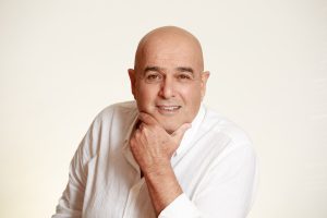 אילן בשור; בתמונה - רפי צרפתי מנכ''ל משותף בחברת צרפתי צבי ובניו