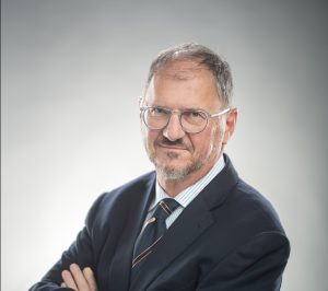 יניב כהן; בתמונה - שרון תוסיה כהן, מייסד ומנכ''ל חברת רנט איט